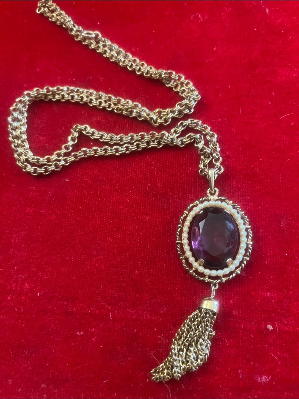 Gold-Tone Necklace with amethyst colored Stone and Tassel vintage